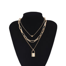 Load image into Gallery viewer, Pendant Choker Necklace