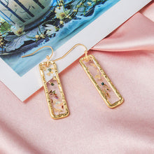 Load image into Gallery viewer, Round Dangle Earrings