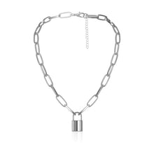 Load image into Gallery viewer, Pendant Choker Necklace
